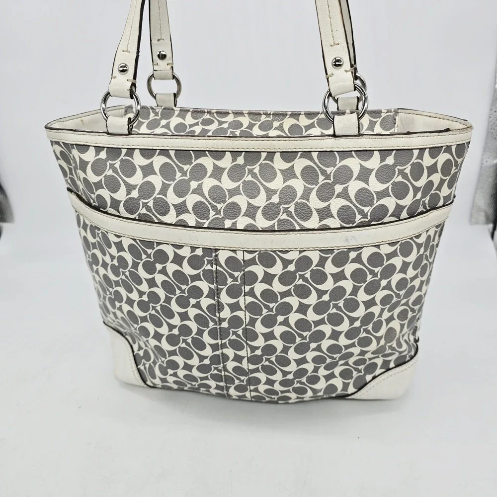 Coach Chelsea Heritage Stripe Tote Bag Purse Gray White Pink M1093-F15137